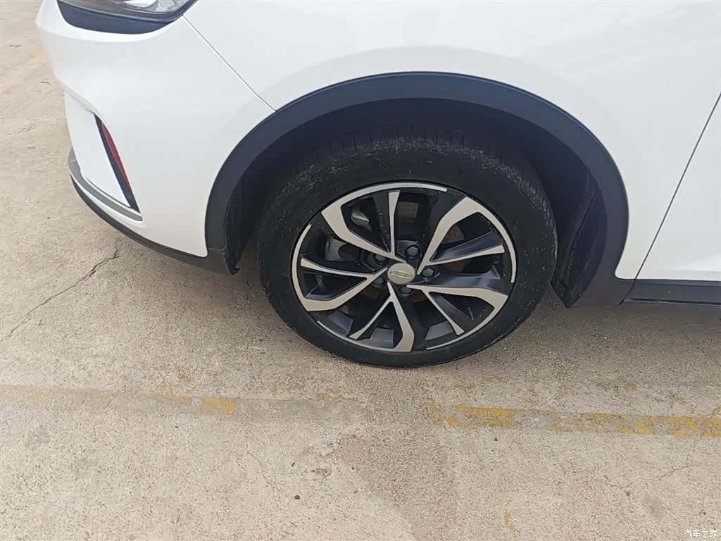 Geely Emgrand, 2020 23