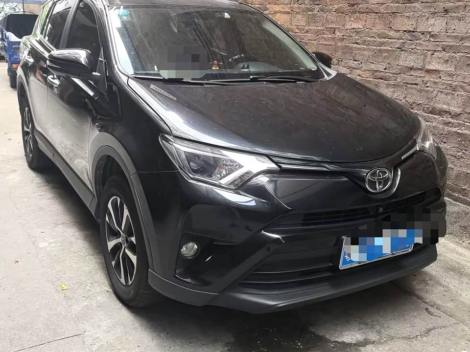 Toyota RAV4 Rongfang