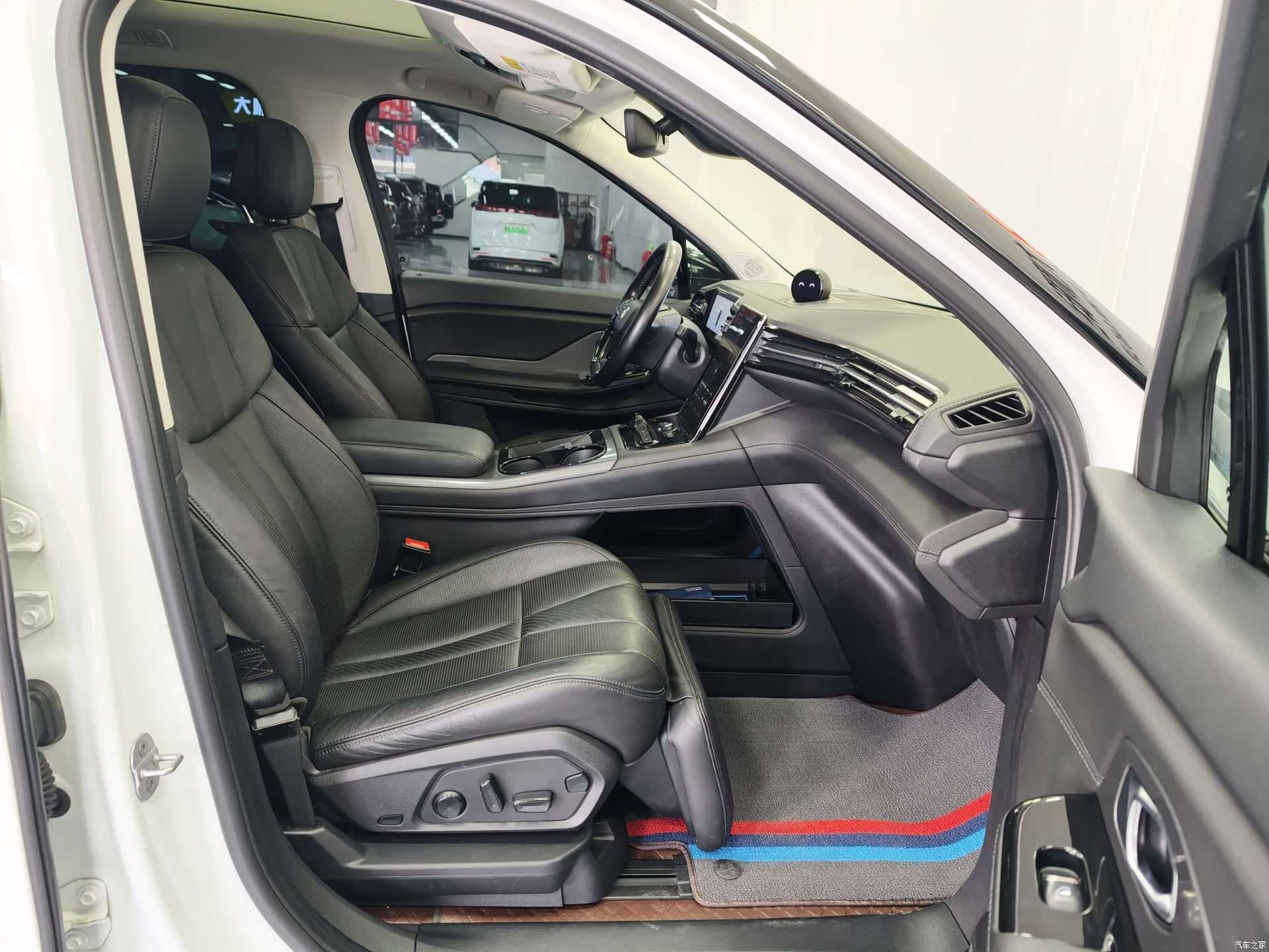 NIO ES8, 2019 8