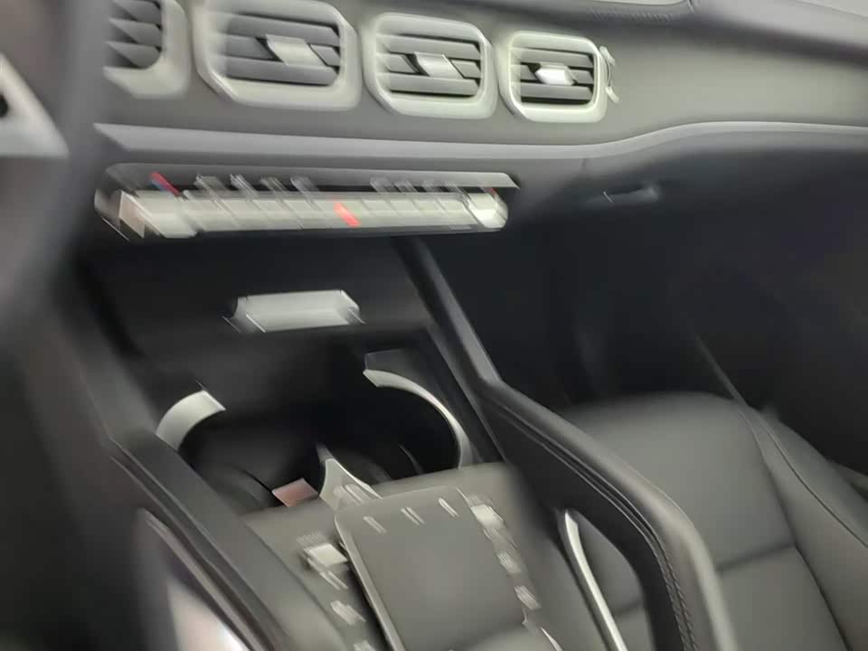 Mercedes-Benz GLE Mercedes-Benz GLE