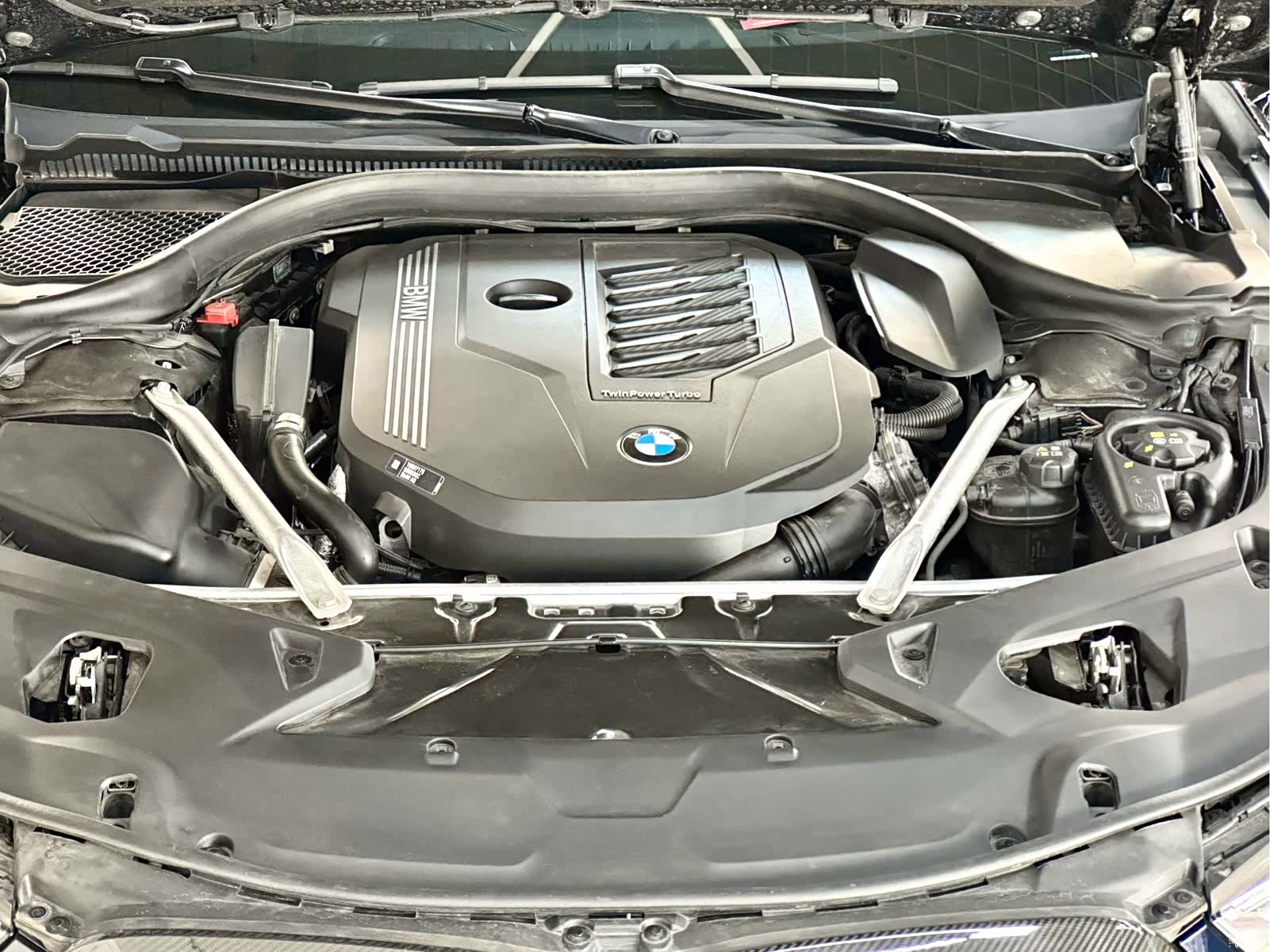 BMW 8 Series, 2024 10