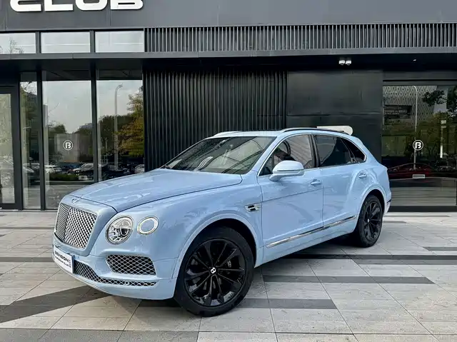 Bentley Bentayga 2020 — купить из Китая под заказ