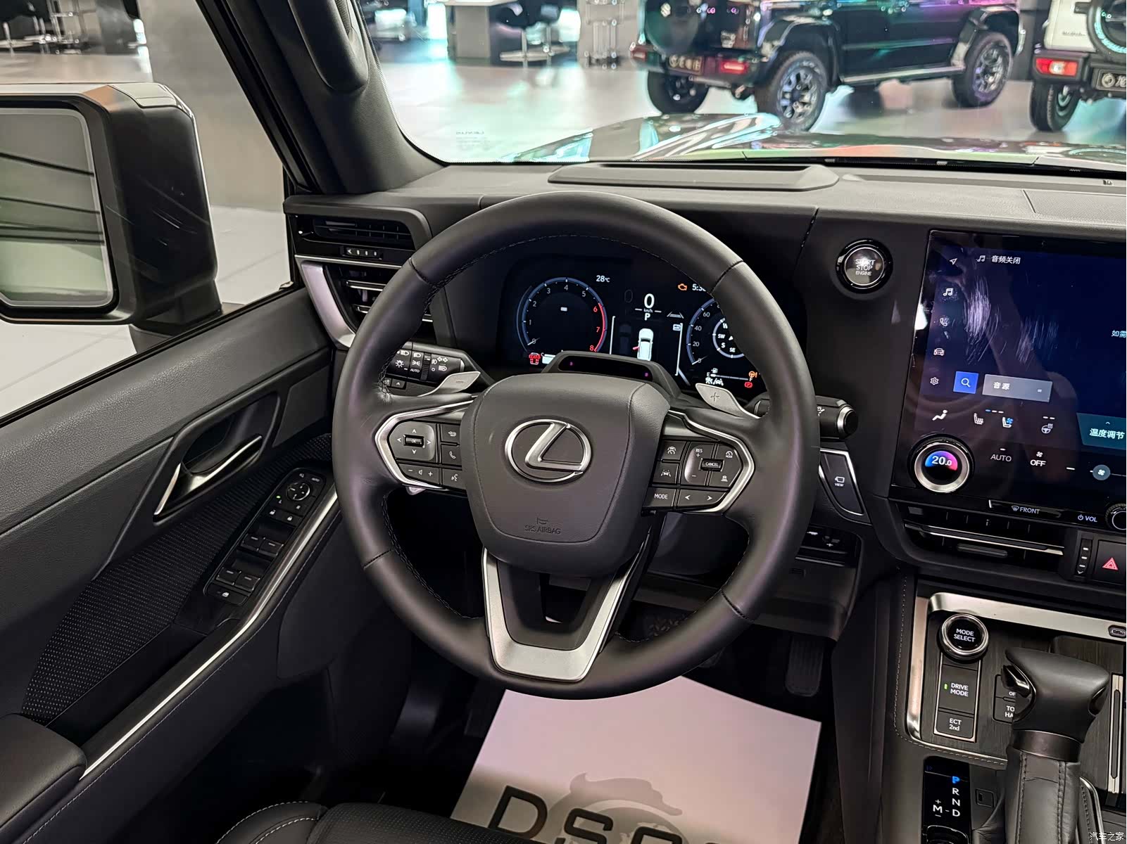 Lexus GX, 2026 11