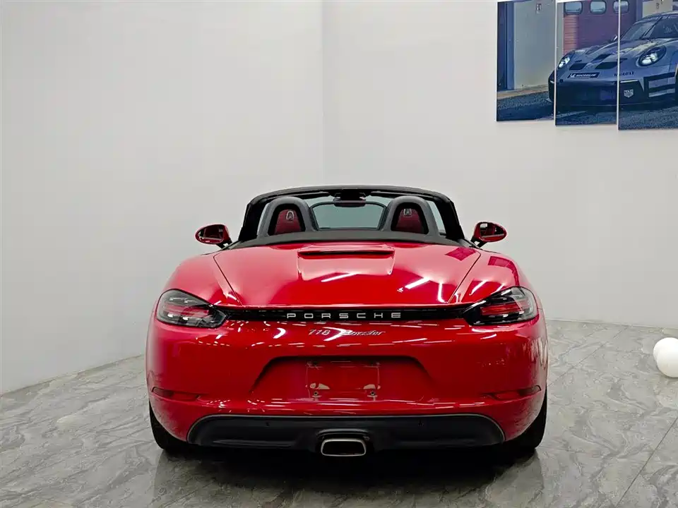 Porsche 718
