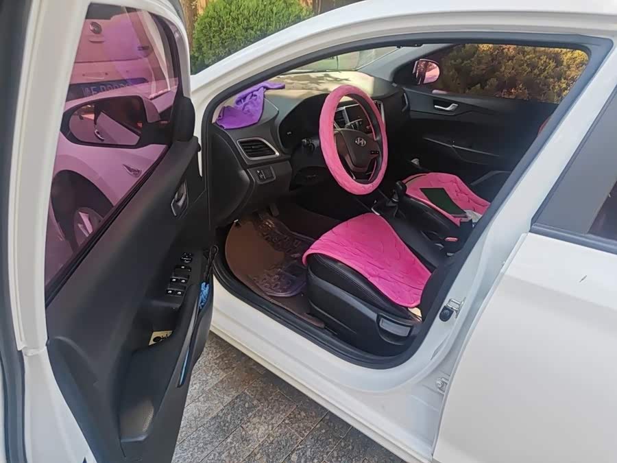 Hyundai Accent 2018, фото 13
