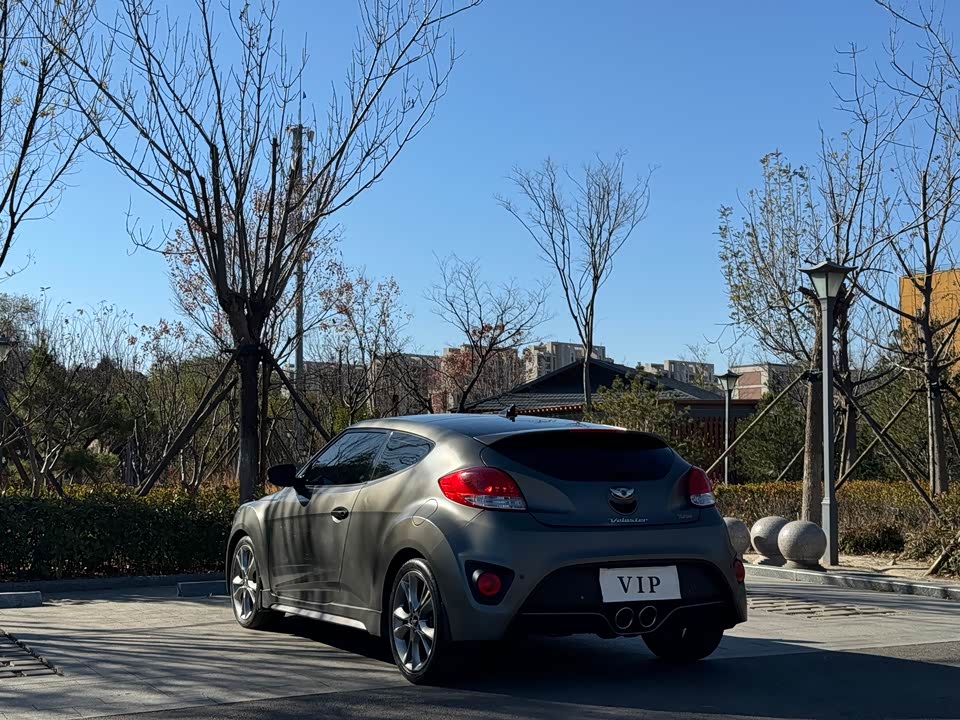 Hyundai Veloster