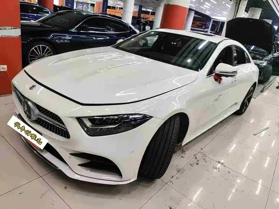 Mercedes-Benz CLS