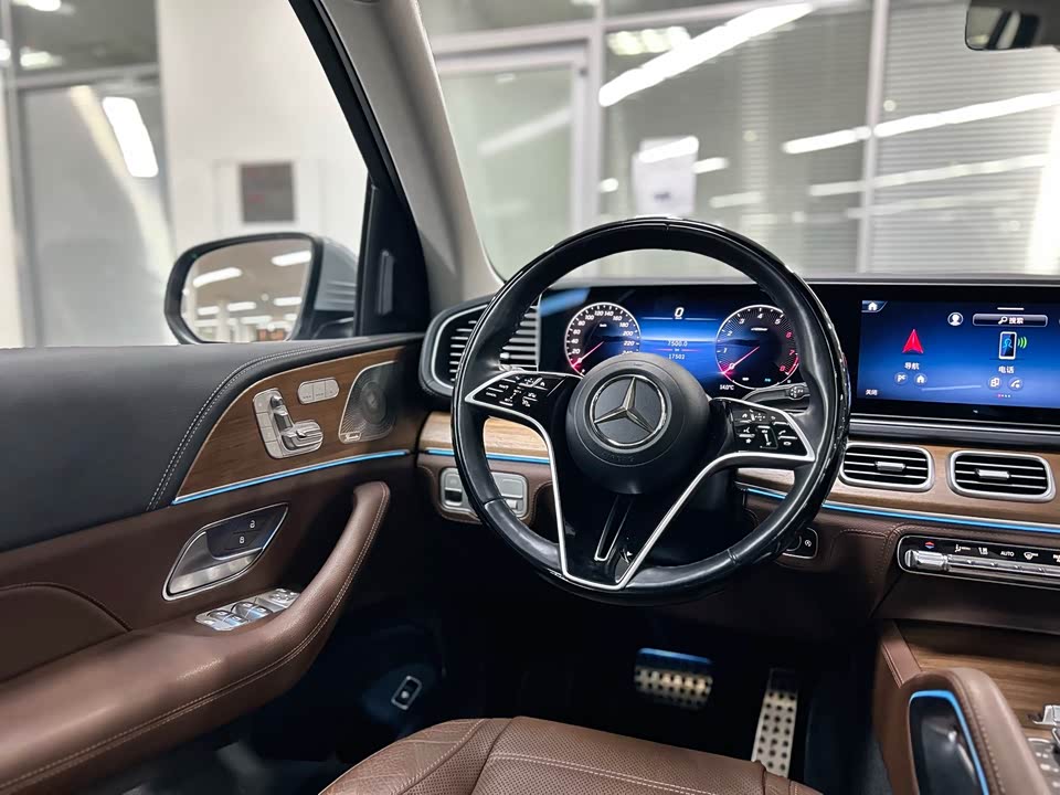 Mercedes-Benz GLS Mercedes-Benz GLS