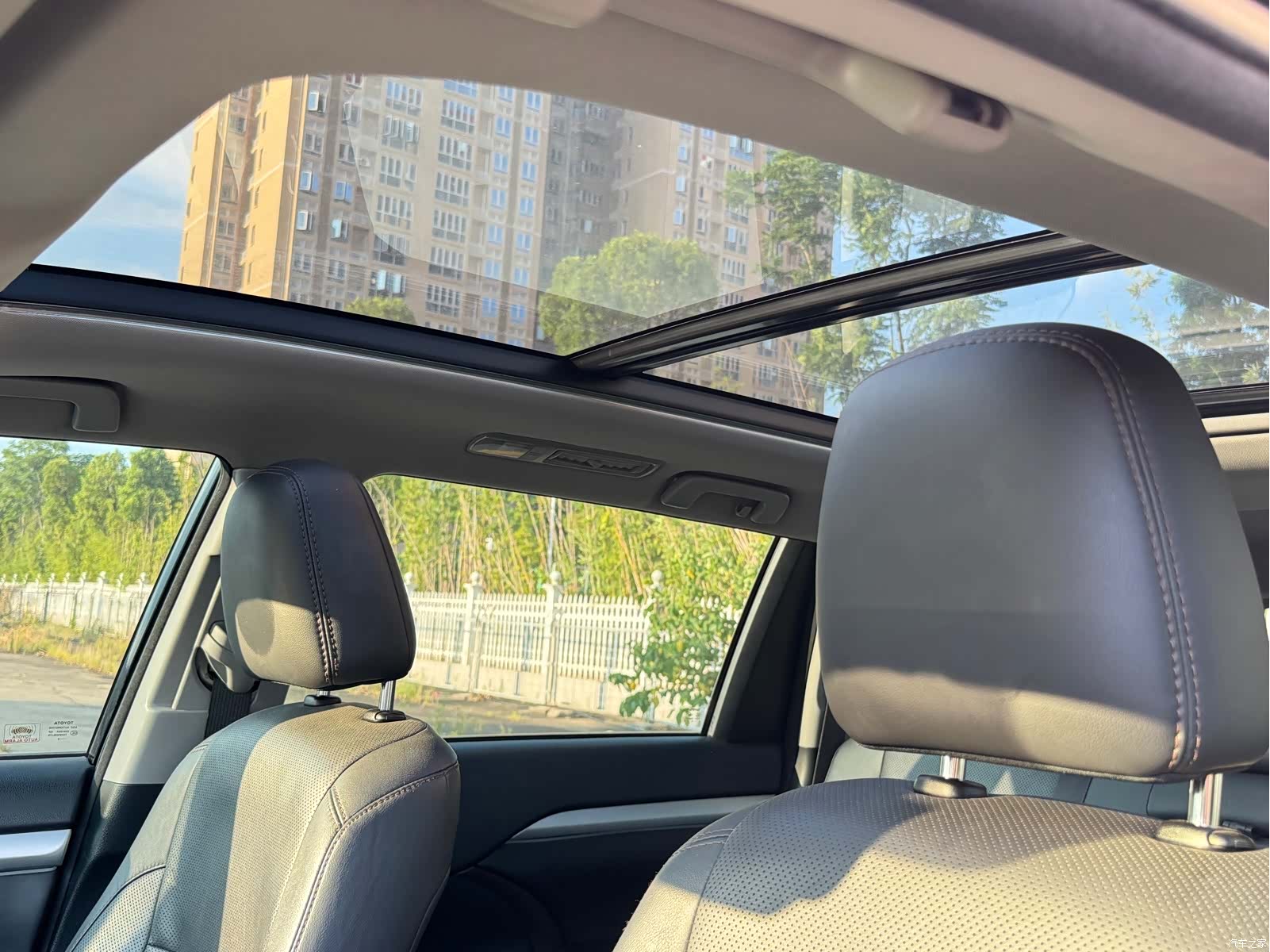 Toyota Highlander, 2019 все фото