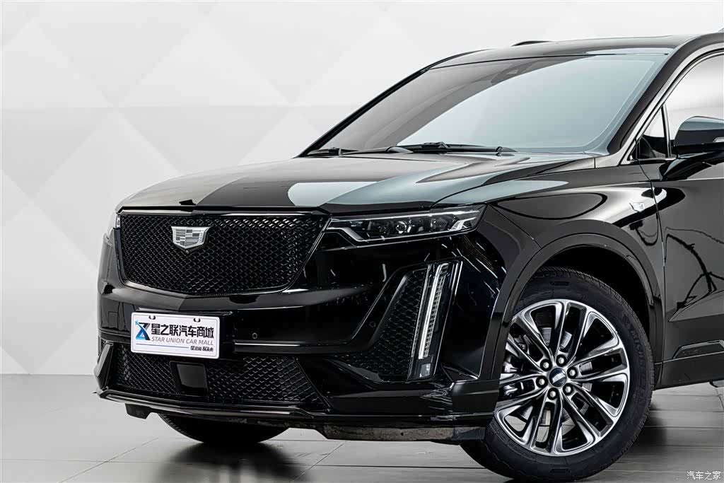 Cadillac XT6, 2025 3