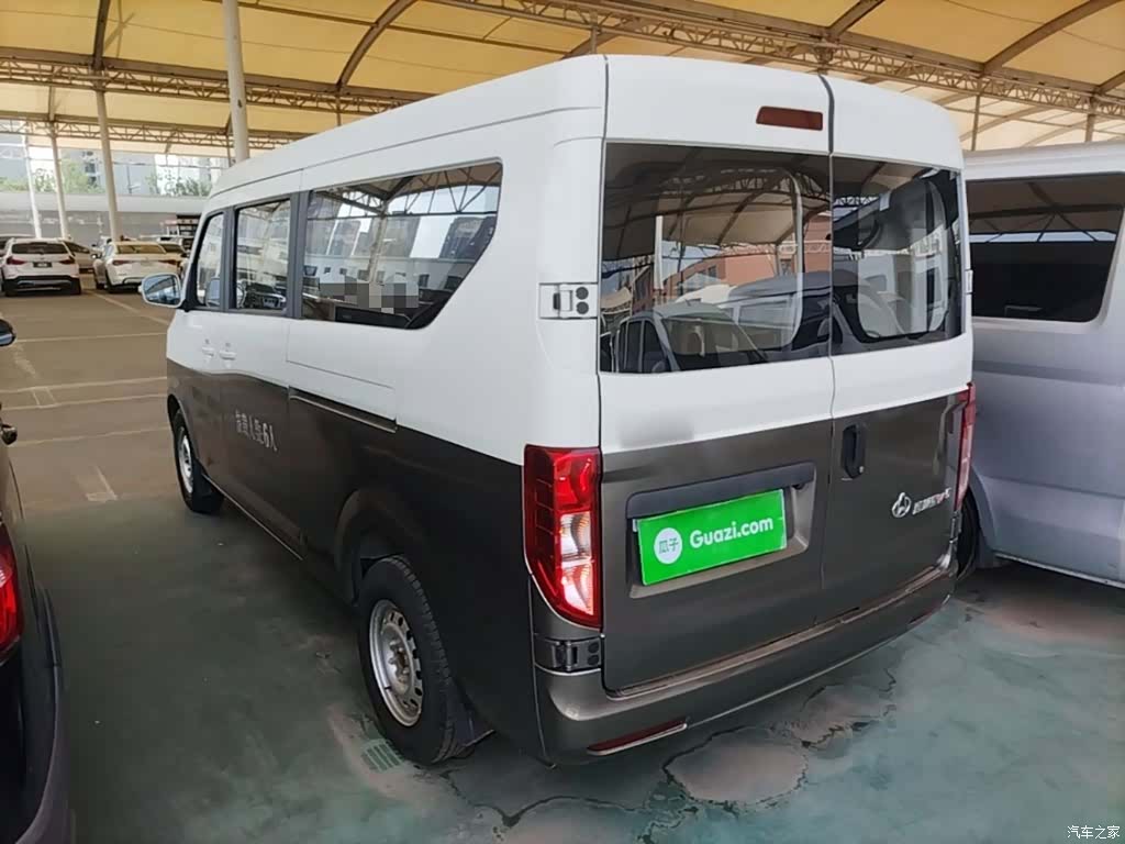 Changan V5, 2024 все фото
