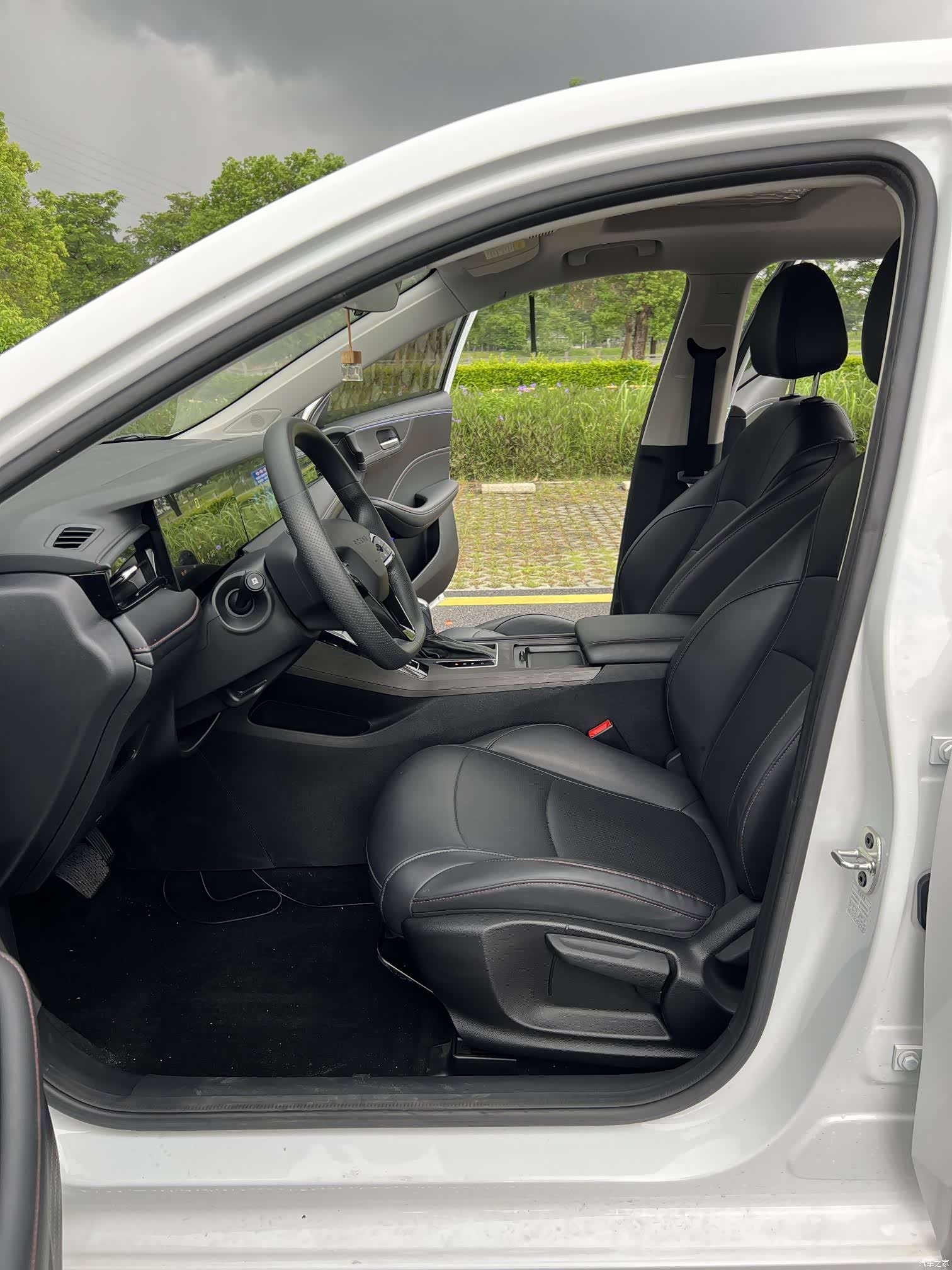 Roewe i5, 2024 11