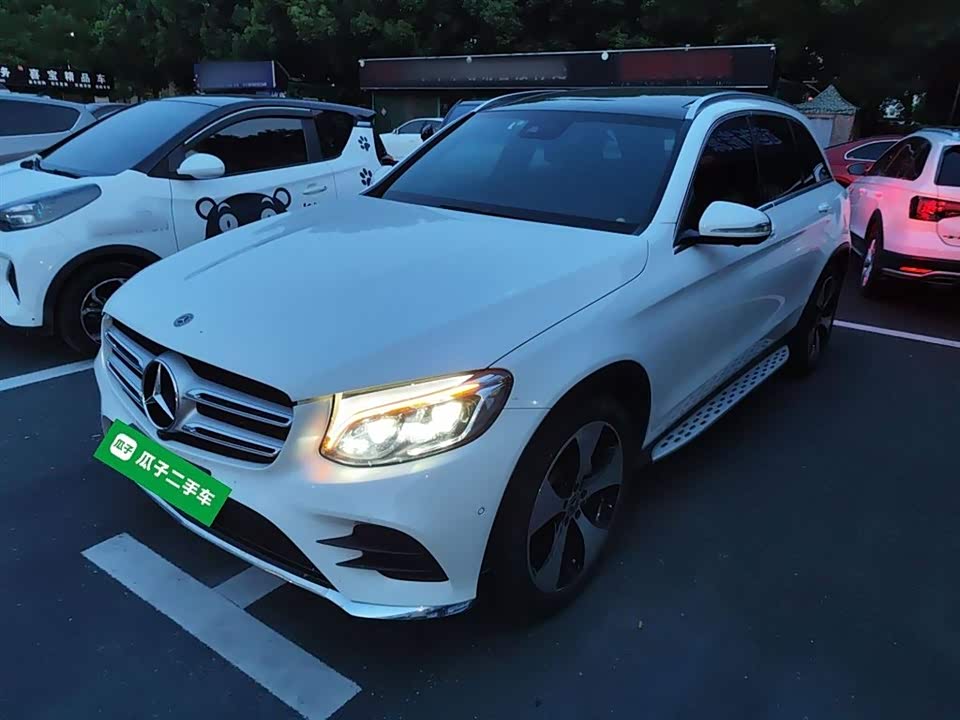 Mercedes-Benz GLC Mercedes-Benz GLC