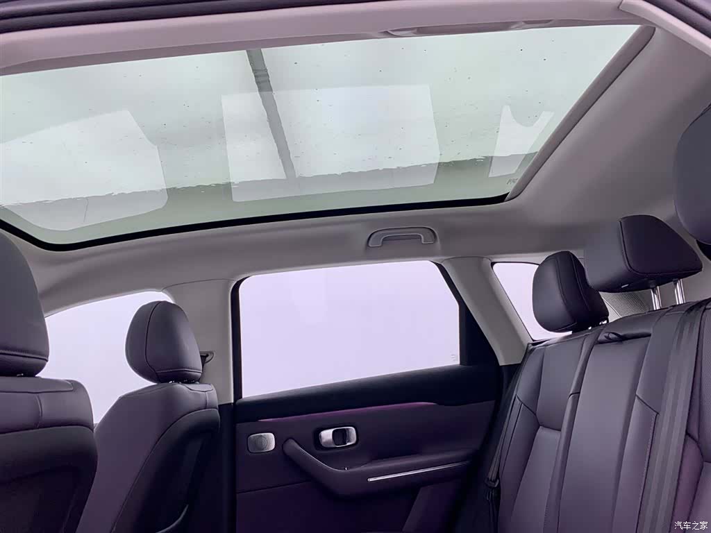Leapmotor C10, 2024 26