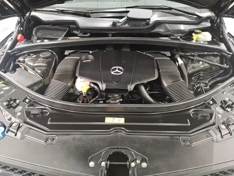 Mercedes-Benz R-class