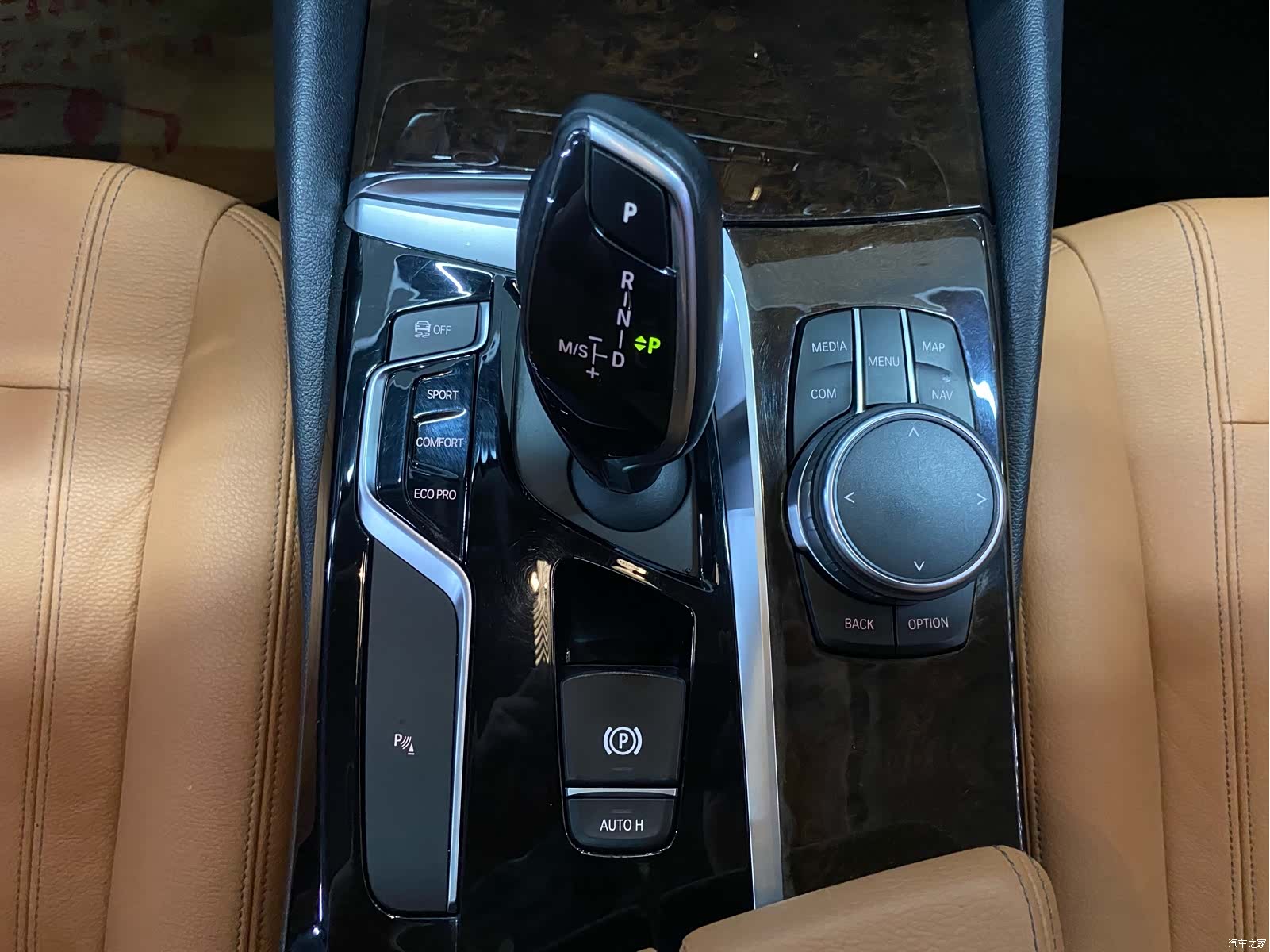 BMW 5 Series, 2018 12
