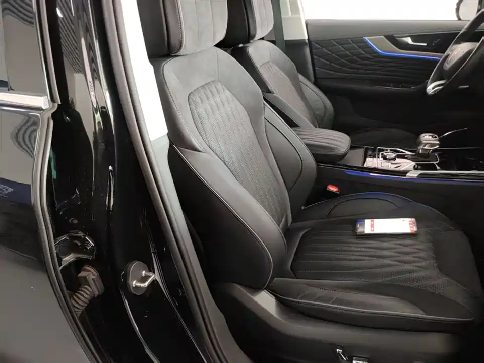 Hongqi HS5 Hongqi HS5