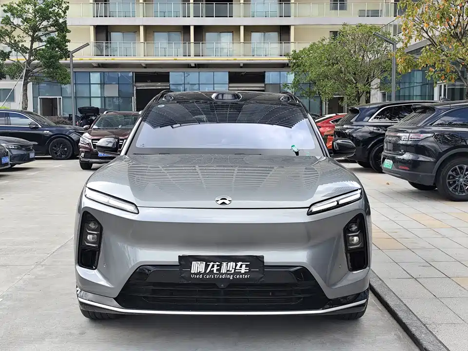 NIO ES6