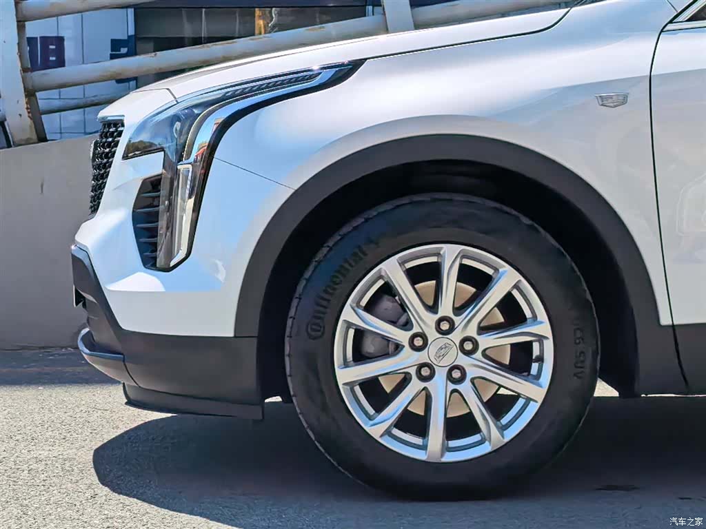 Cadillac XT4, 2022 6