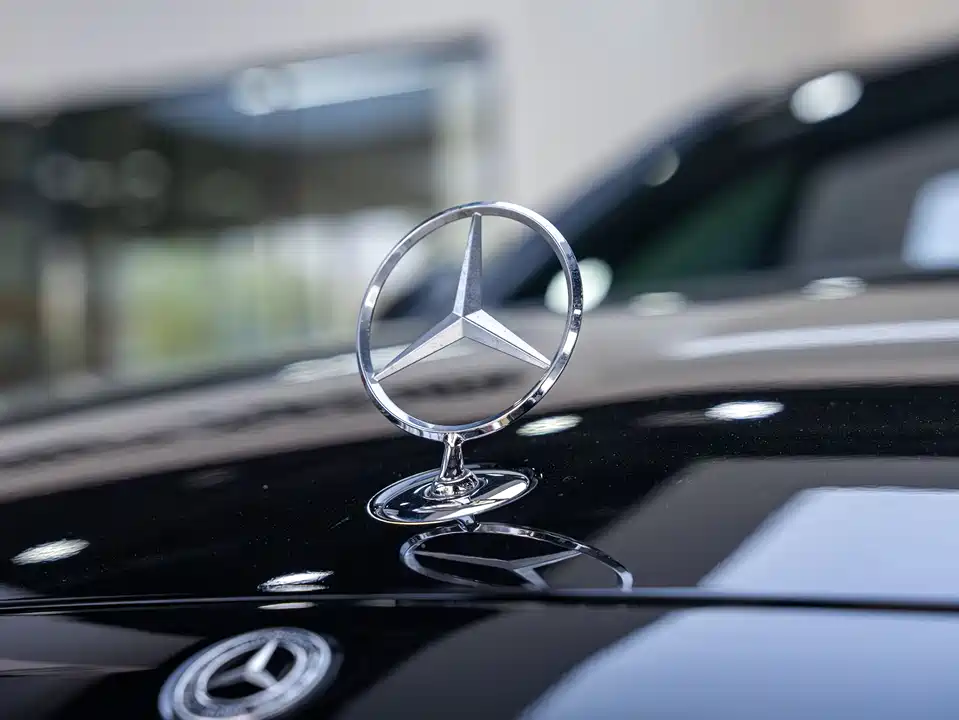 Mercedes-Benz S-class Mercedes-Benz S-class
