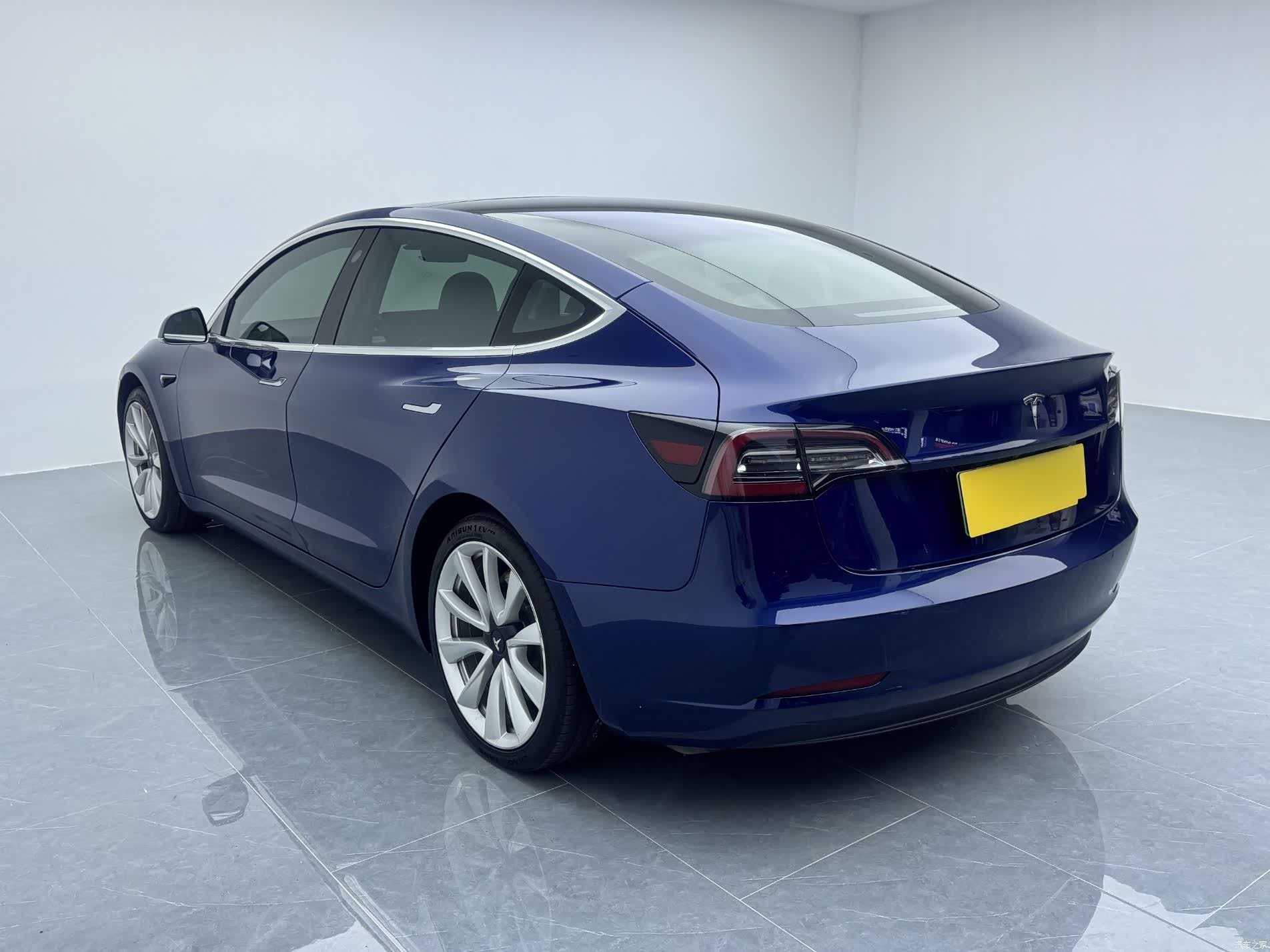 Tesla Model 3, 2020 19
