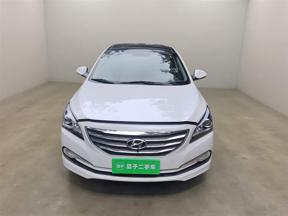 Hyundai Name picture