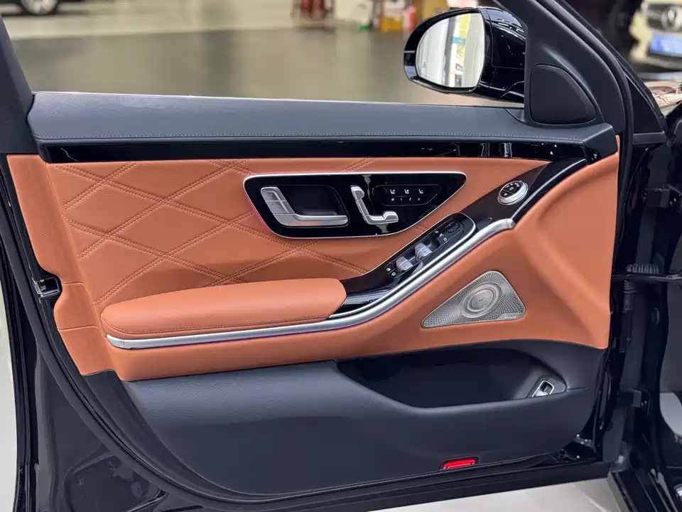 Mercedes-Benz Maybach S-class