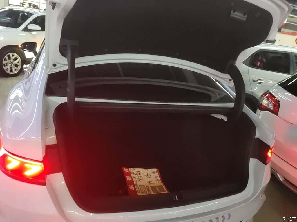 BYD Qin, 2023 19