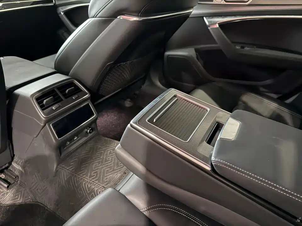 Audi A6L Audi A6L