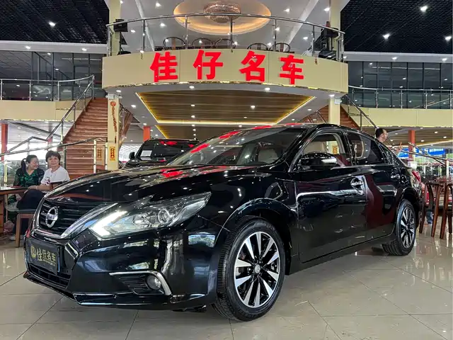 Nissan Altima 2018 — купить из Китая под заказ