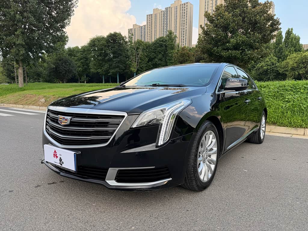 Cadillac XTS