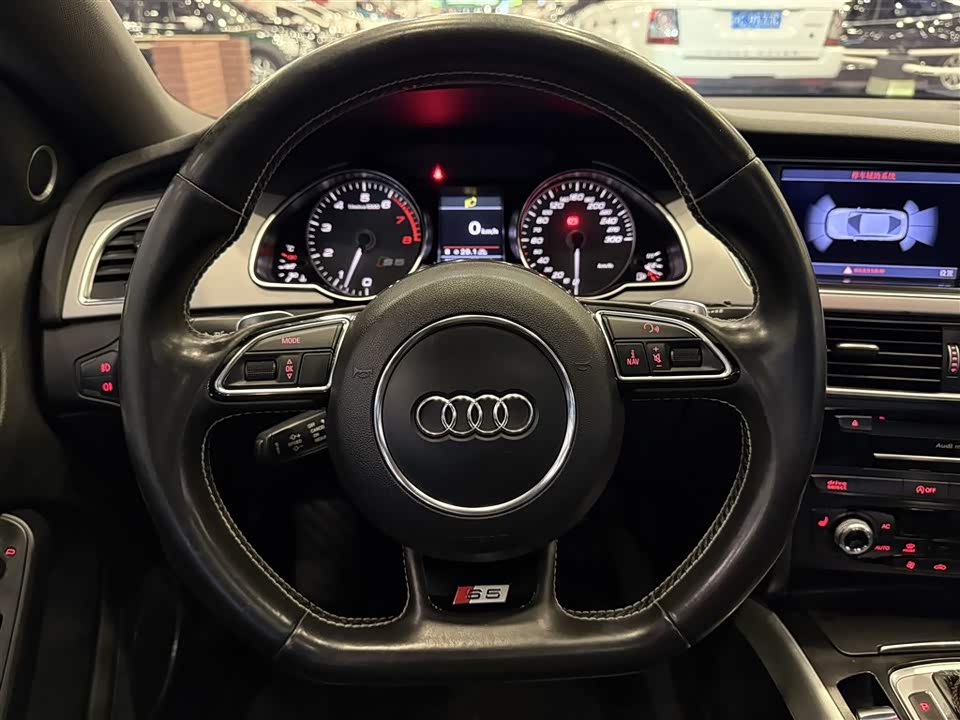 Audi S5