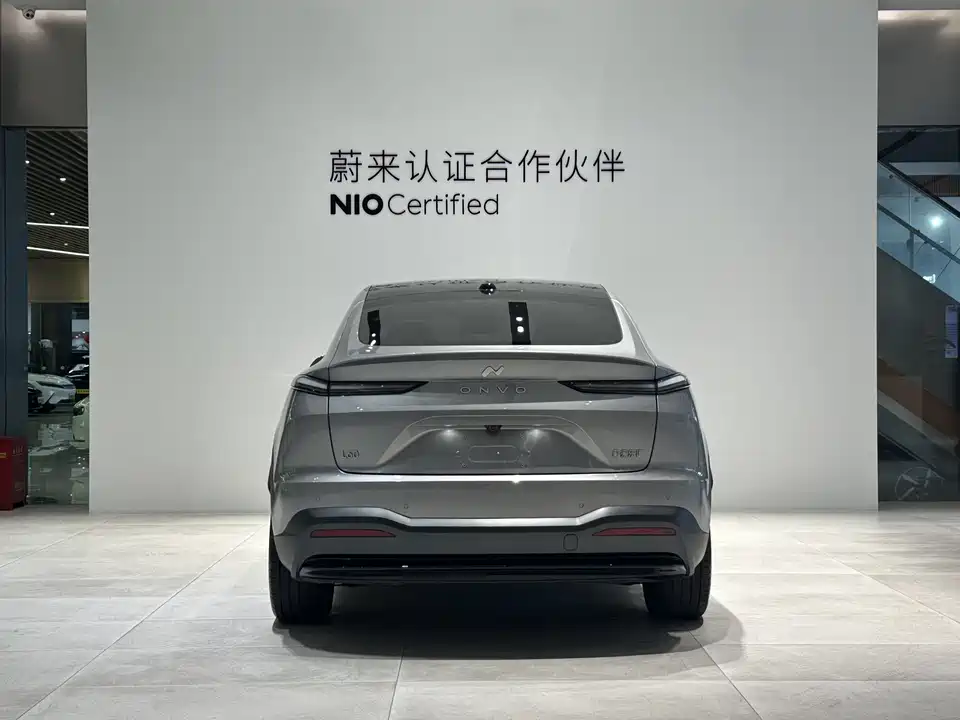 NIO L60