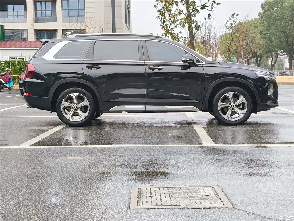 Hyundai Santa Fe, 2020 7