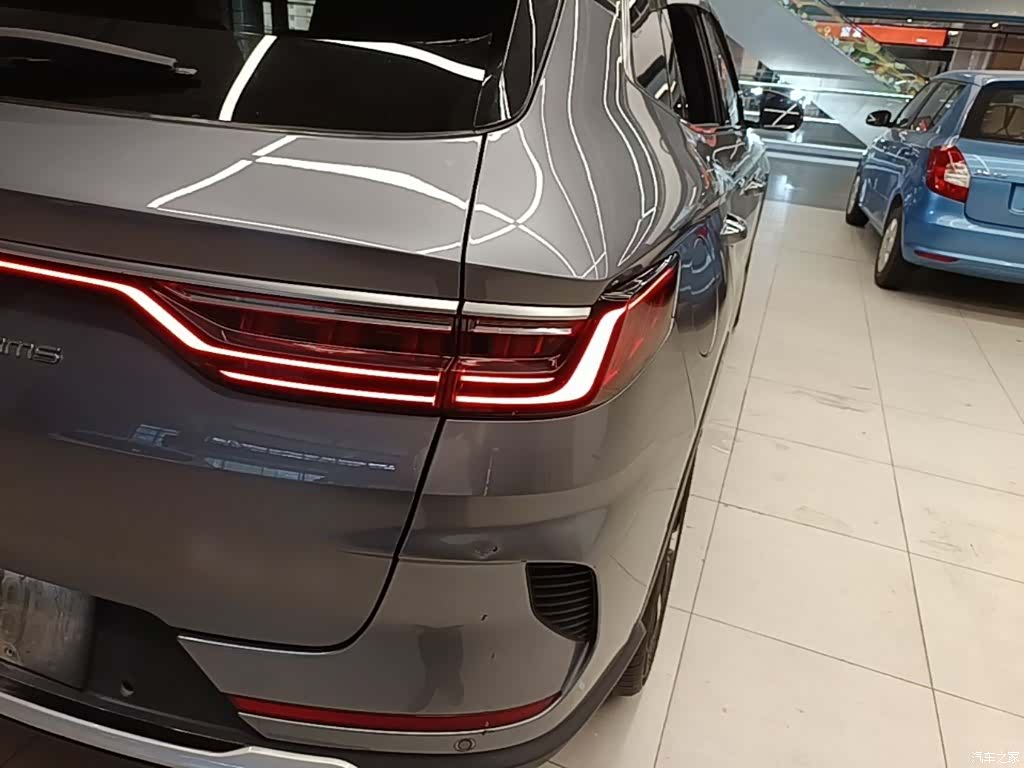 BYD Song, 2022 8