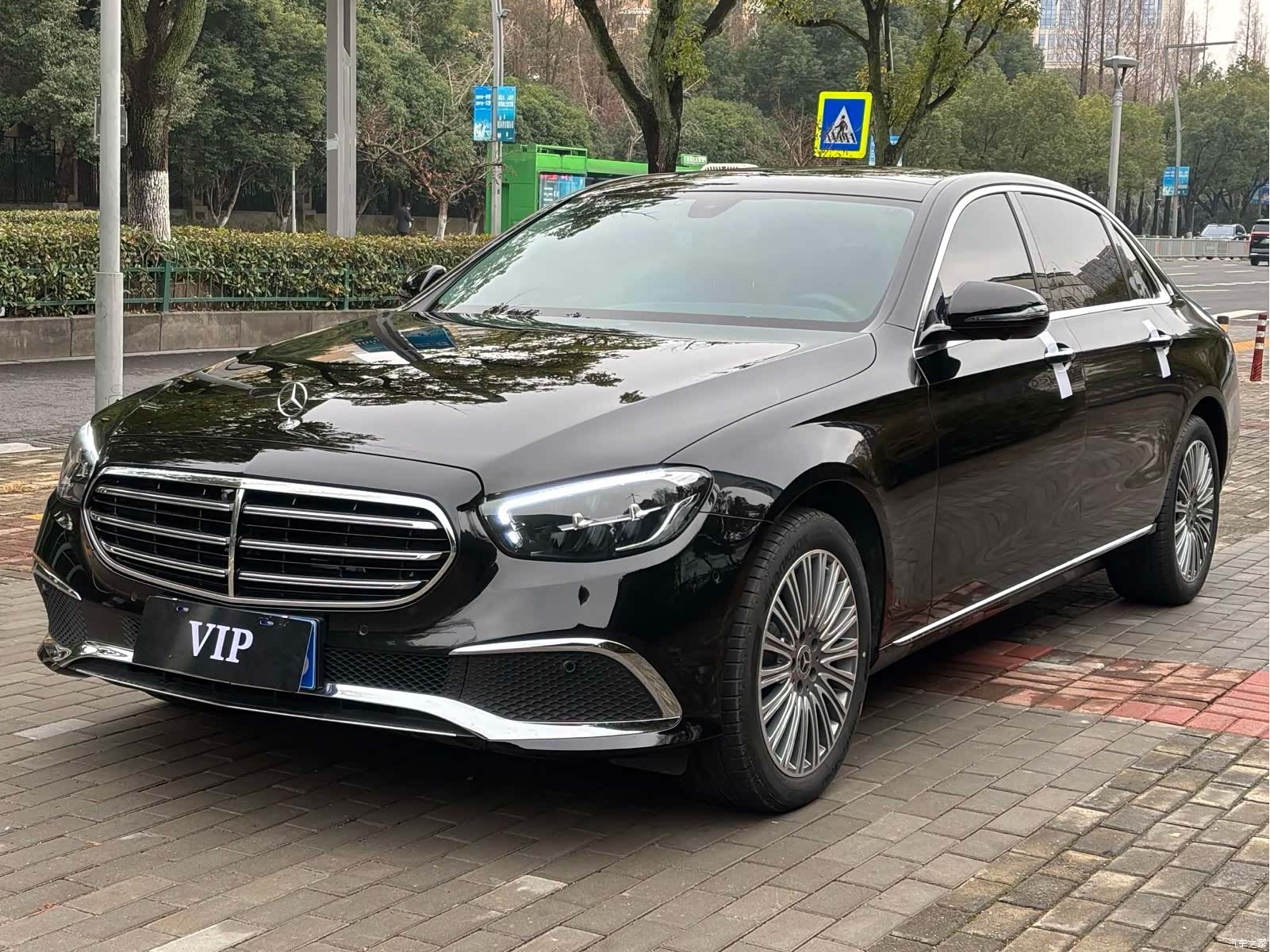 Mercedes-Benz E-Class, 2023 1