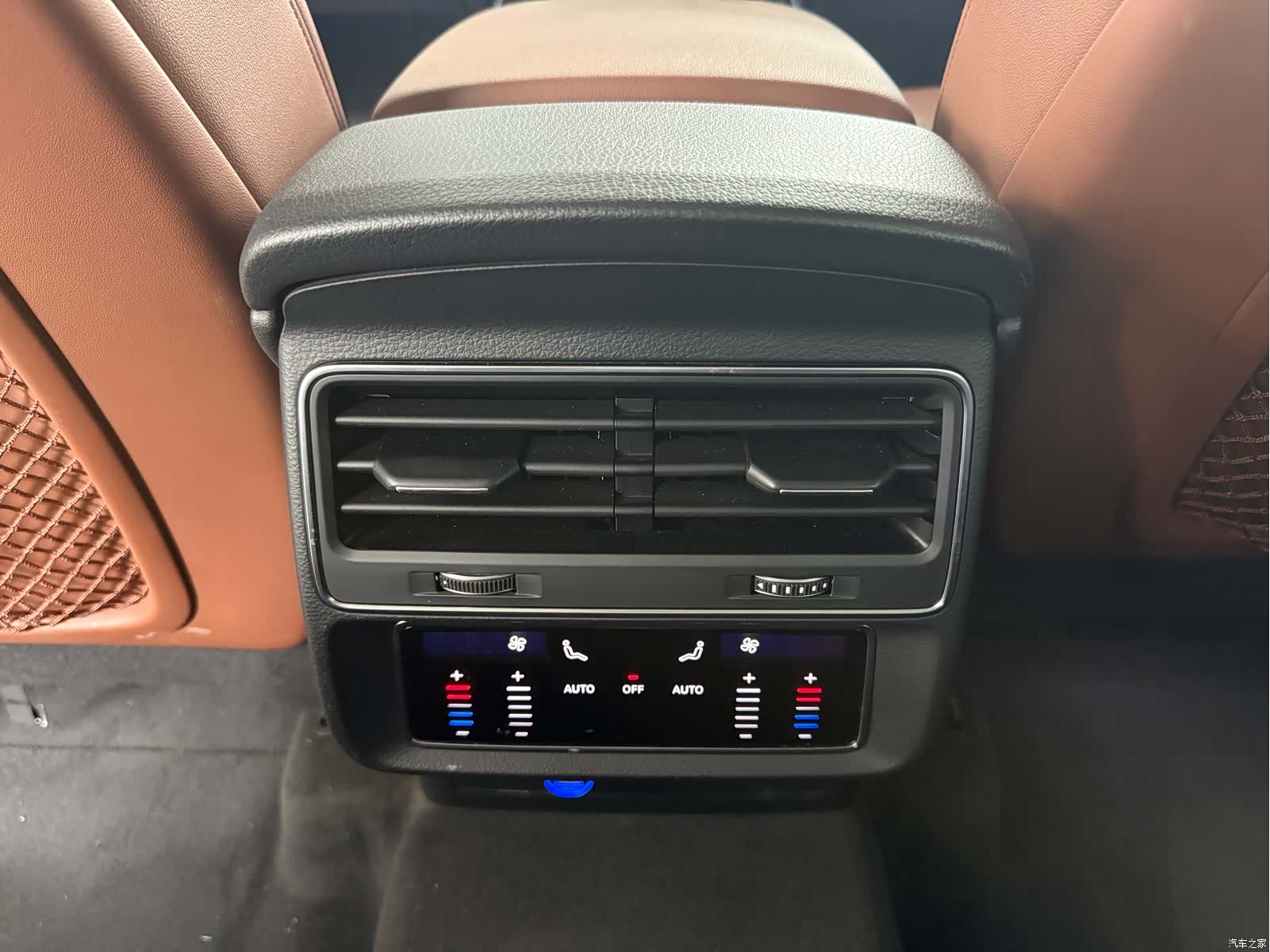 Audi Q7, 2020 11