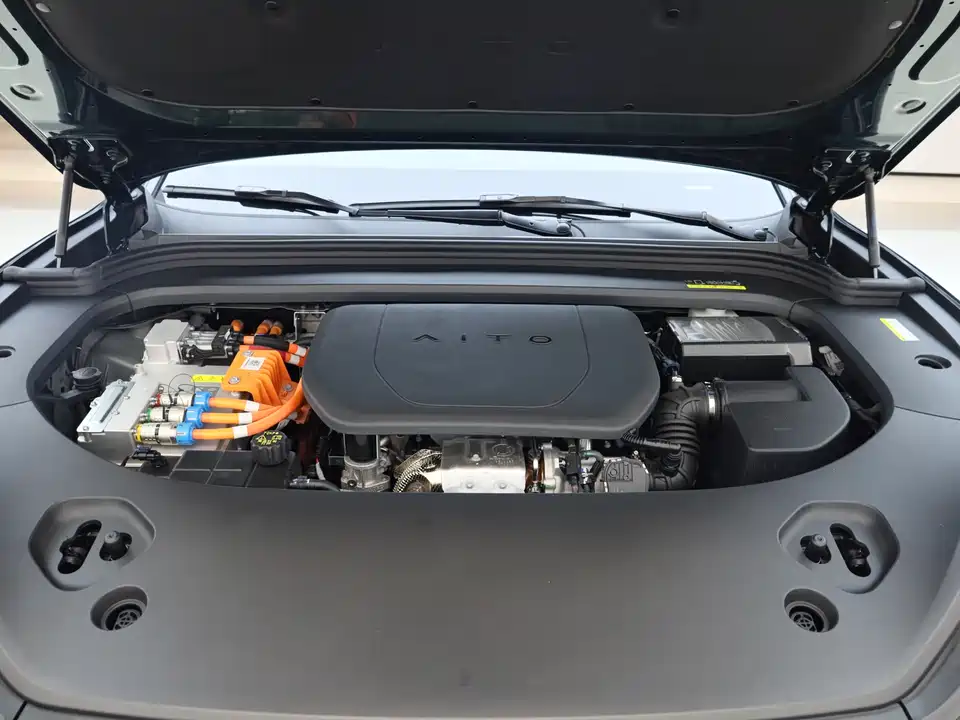 AITO Ask the world M9