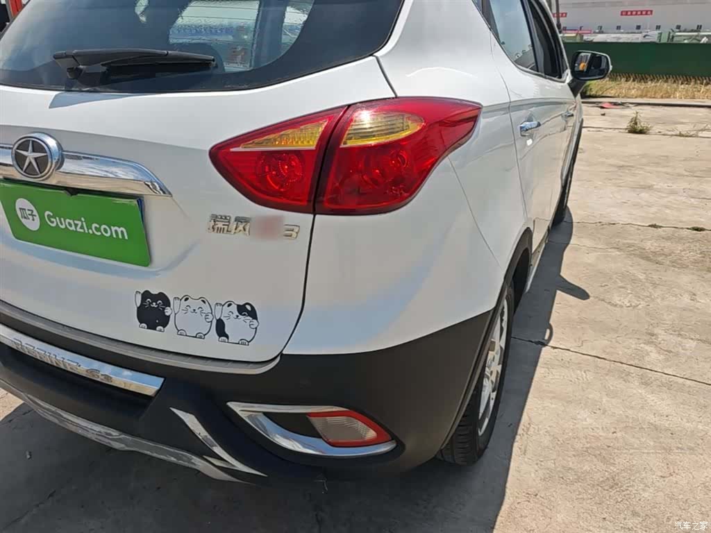 JAC S3, 2015 8