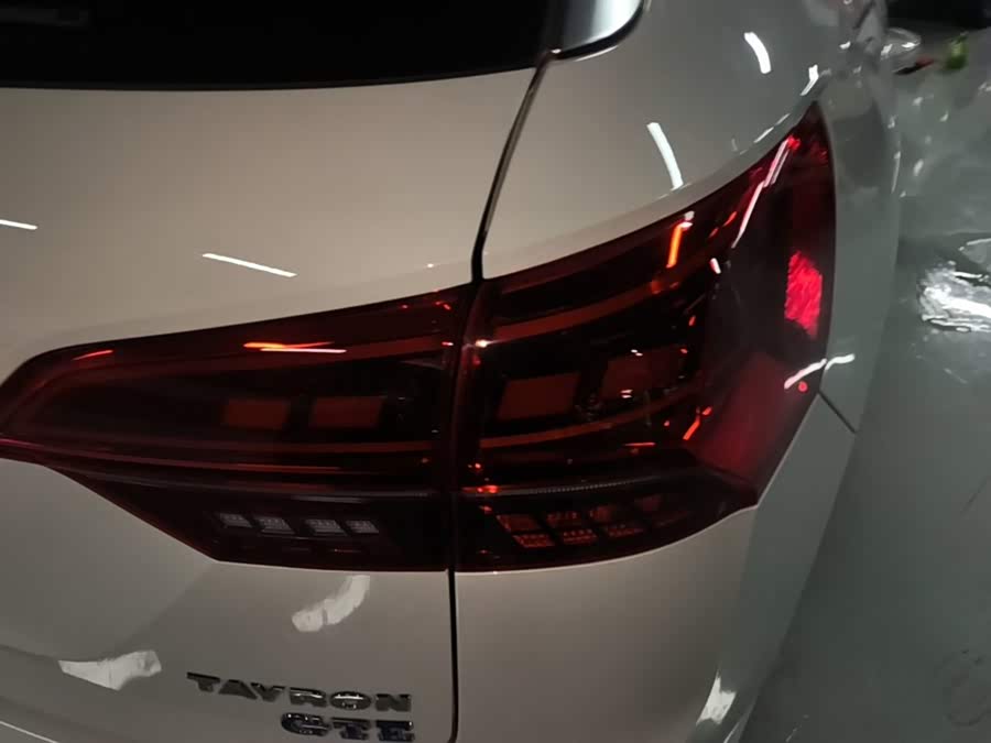 Volkswagen Tayron GTE 2020, фото 8