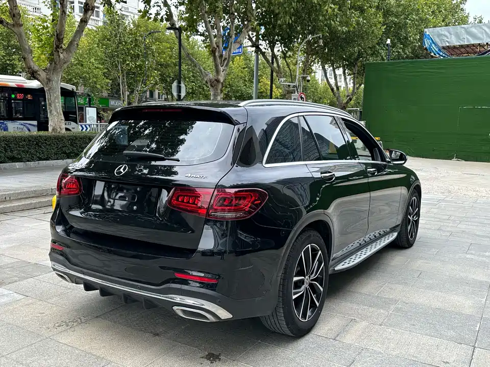 Mercedes-Benz GLC Mercedes-Benz GLC