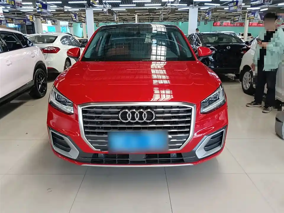 Audi Q2L Audi Q2L