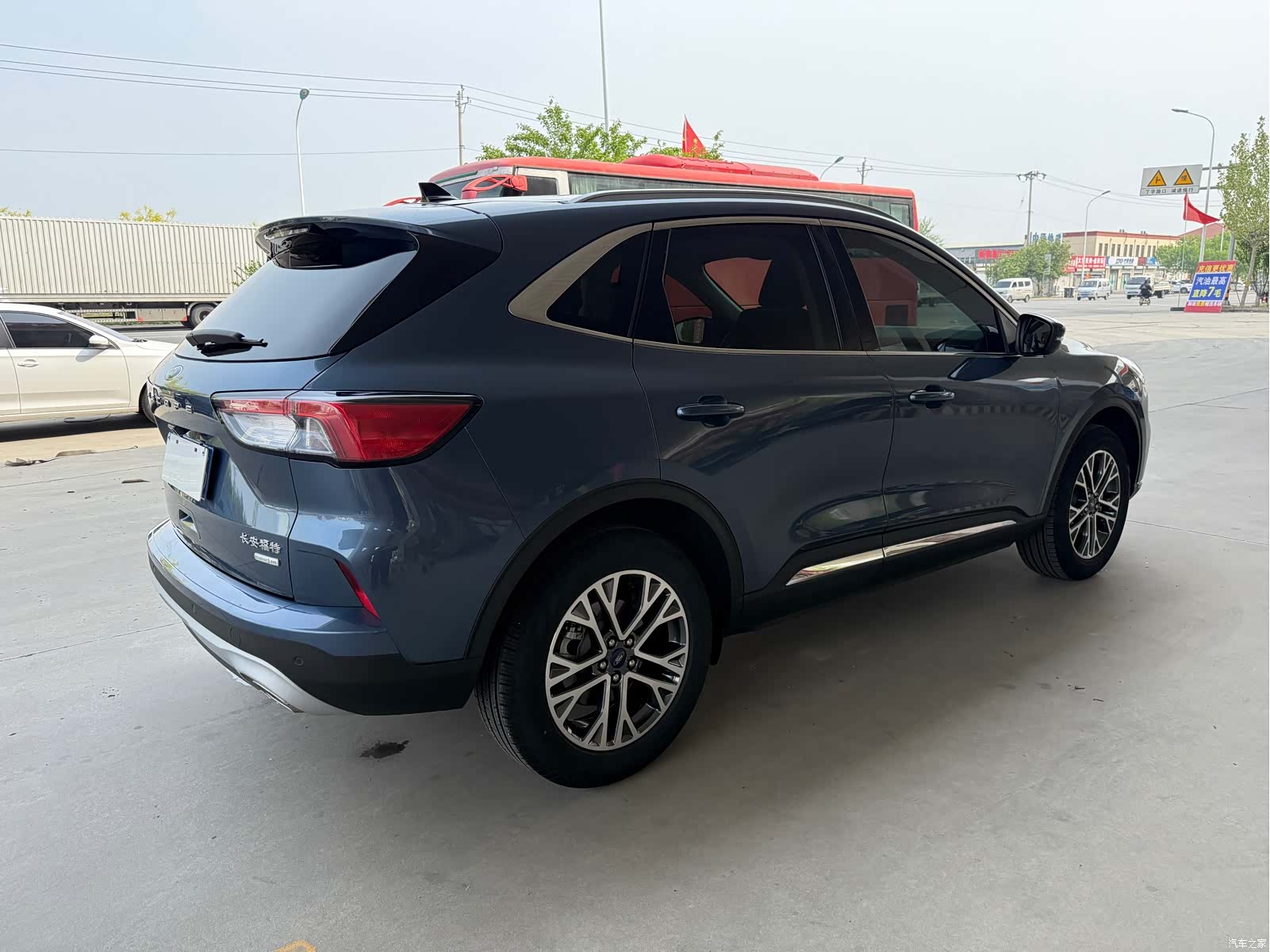 Ford Escape, 2022 16