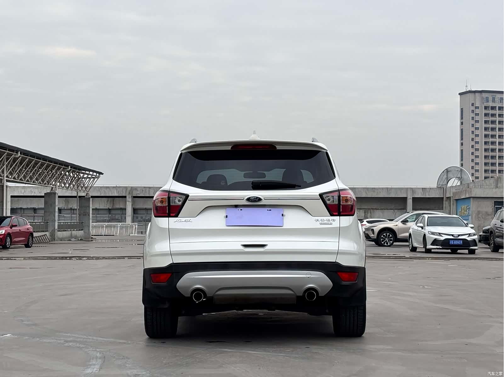 Ford Kuga, 2017 8
