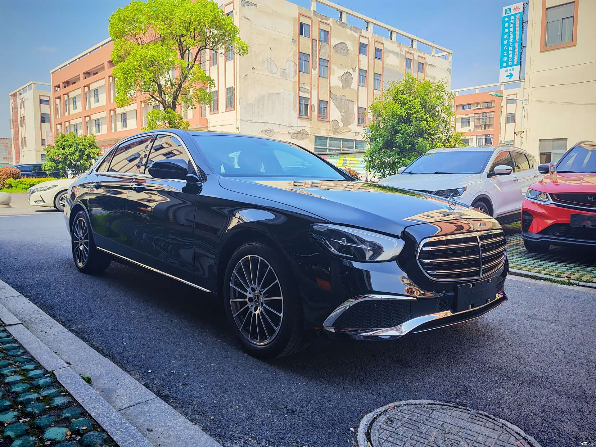 Mercedes-Benz E-Class, 2022 3