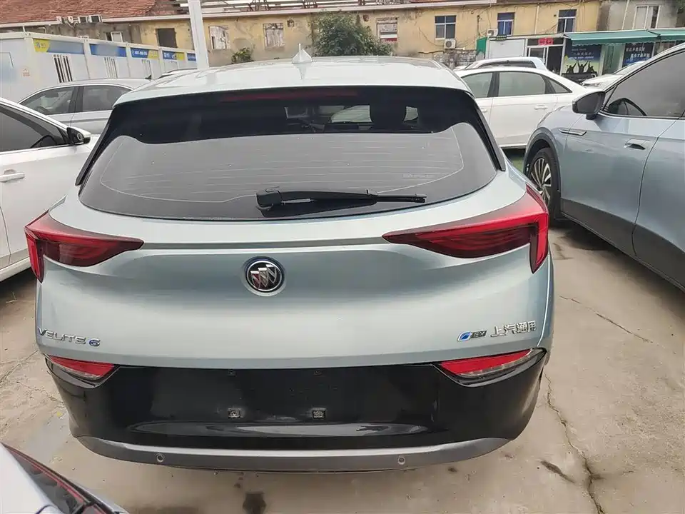 Buick Slightly blue 6