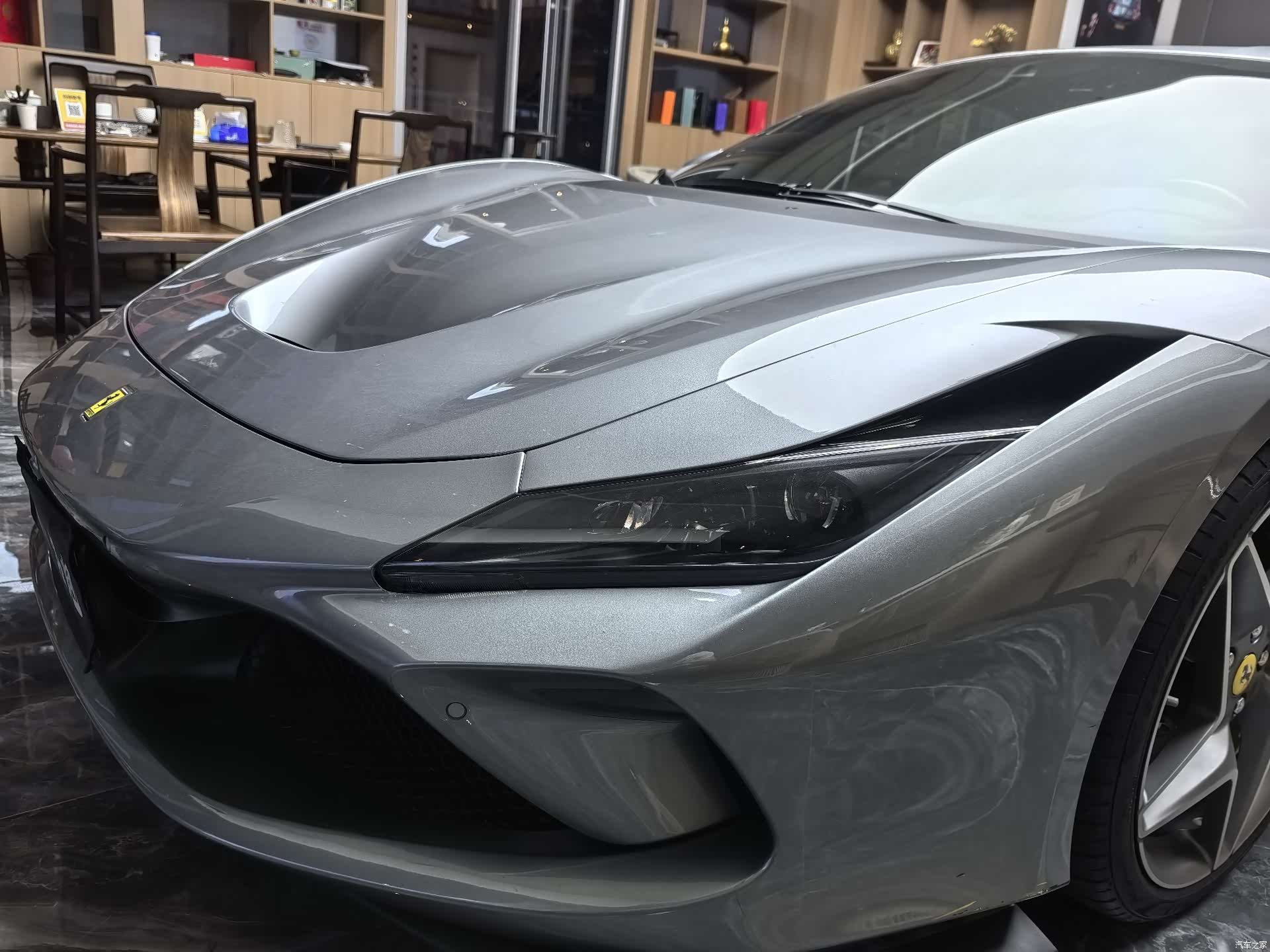 Ferrari F8, 2023 6
