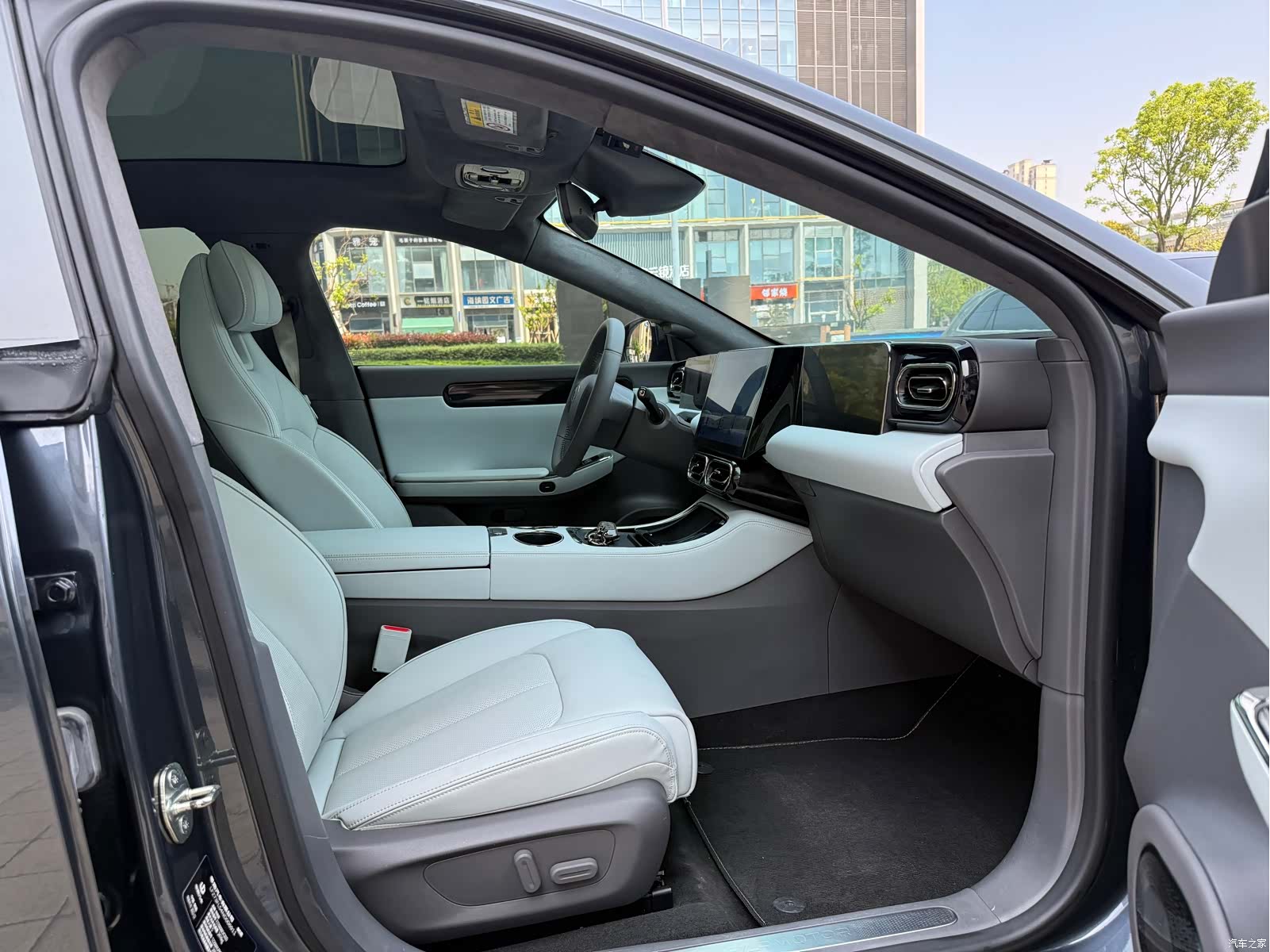 Leapmotor C01, 2023 13