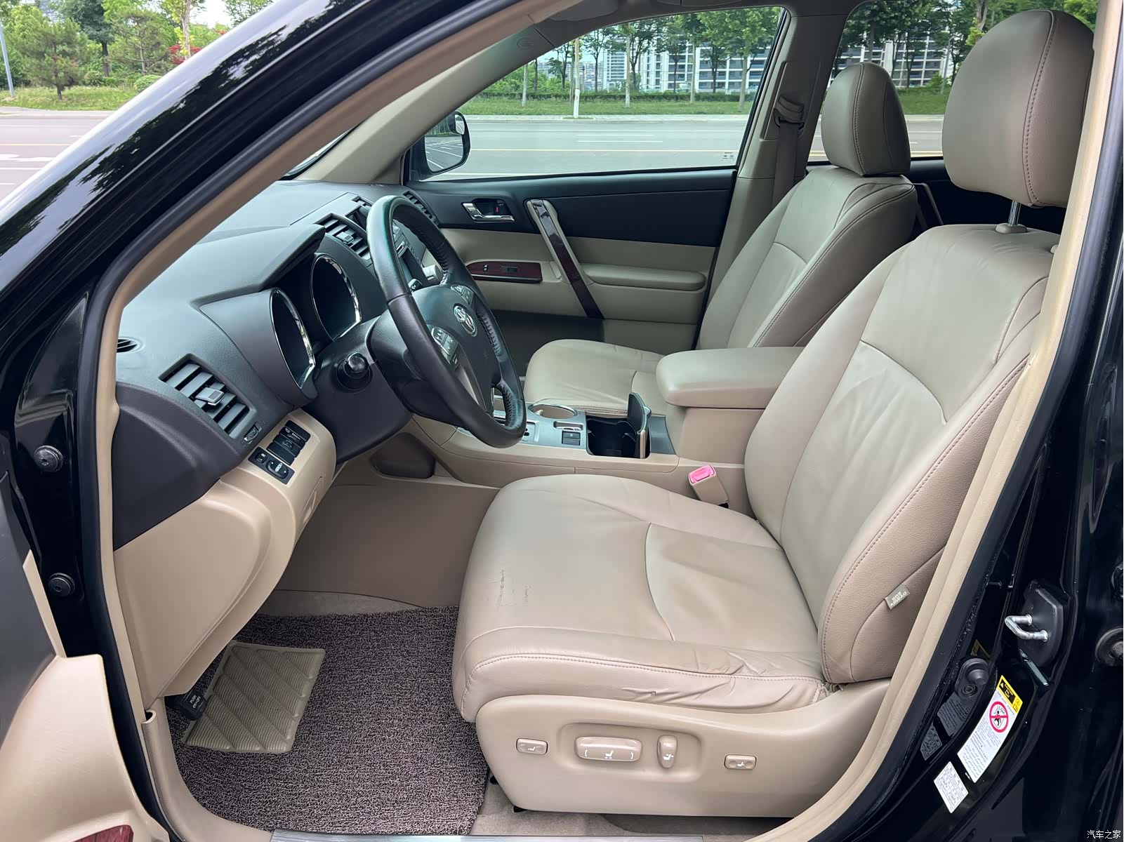 Toyota Highlander, 2012 10