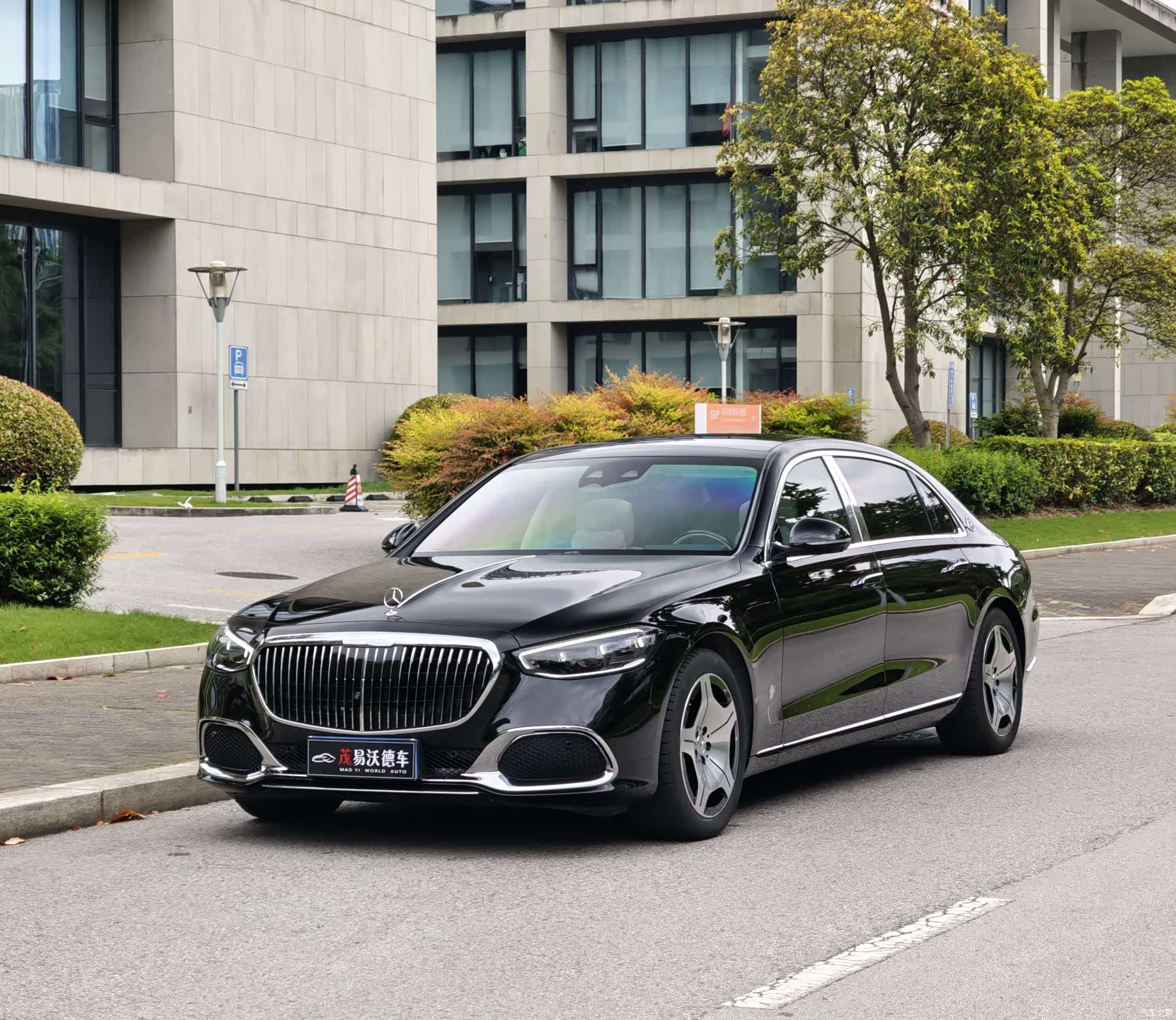 Maybach S-Class, 2025 1